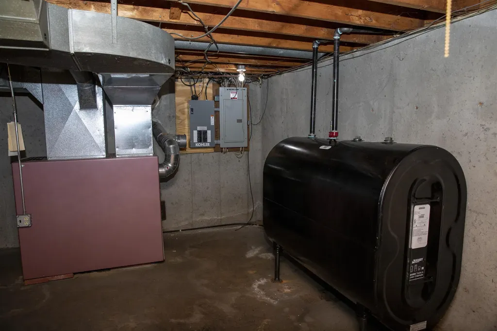 311 Old Street Road Peterborough NH 03458