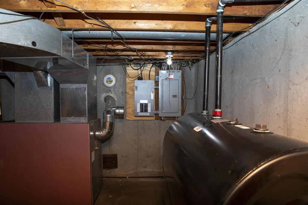 311 Old Street Road Peterborough NH 03458