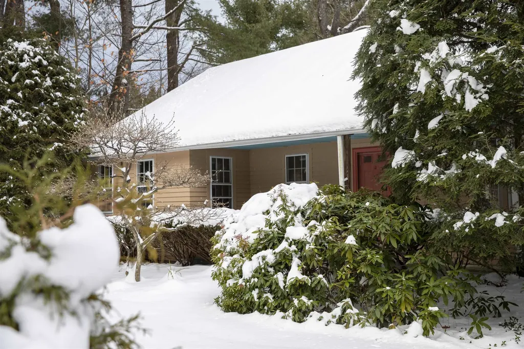 311 Old Street Road Peterborough NH 03458