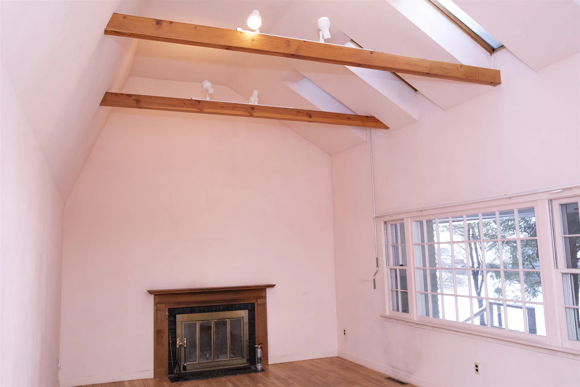 311 Old Street Road Peterborough NH 03458