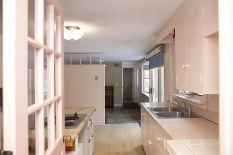 311 Old Street Road Peterborough NH 03458