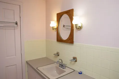 311 Old Street Road Peterborough NH 03458