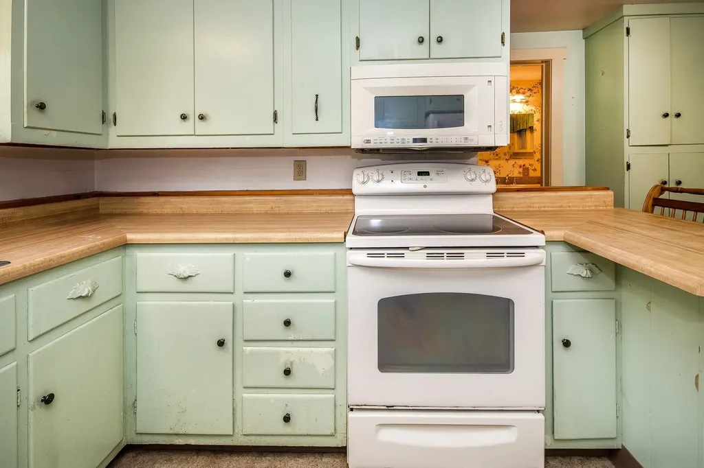 69 Church Street Wallingford VT 05773