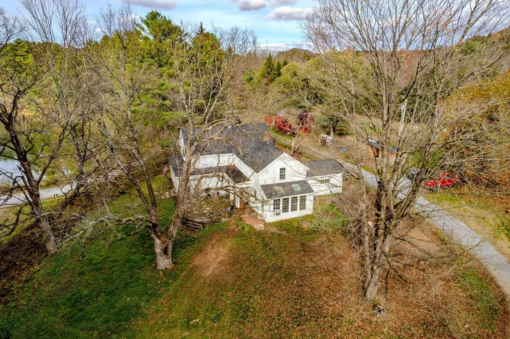 126 Simeon Dean Road Shaftsbury VT 05262