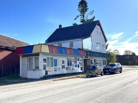 8 Wallace Street Rochester NH 03867