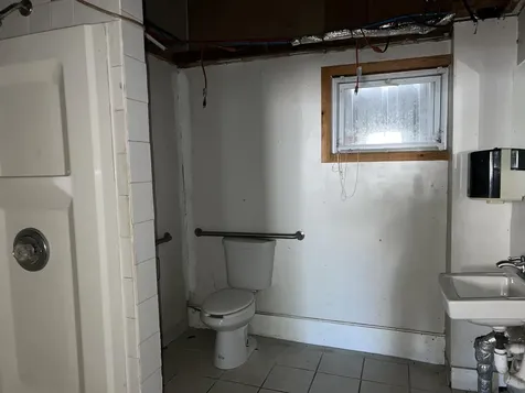 8 Wallace Street Rochester NH 03867