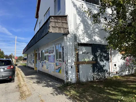 8 Wallace Street Rochester NH 03867