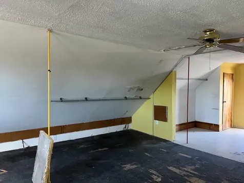 8 Wallace Street Rochester NH 03867