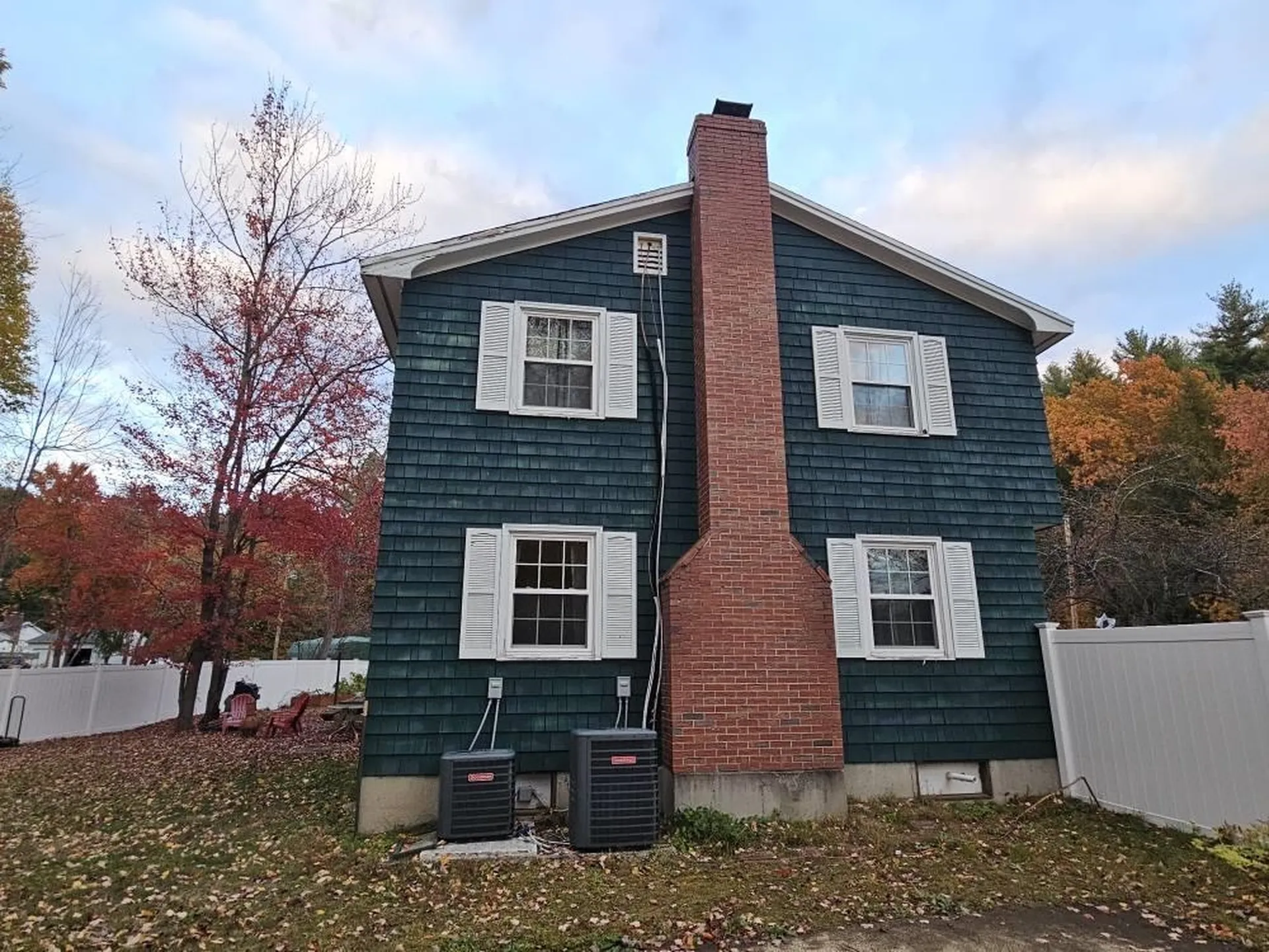 7 Hickory Street Hudson NH 03051