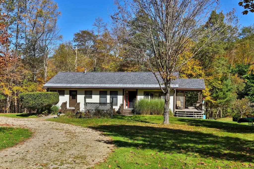 185 Beans Bridge Road Rochester VT 05767