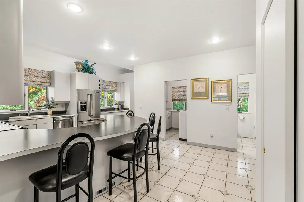 50 Page Lane Hampstead NH 03841