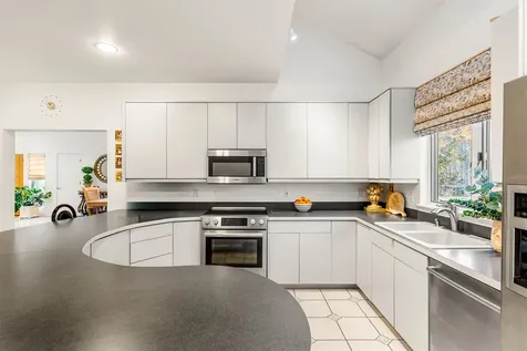 50 Page Lane Hampstead NH 03841