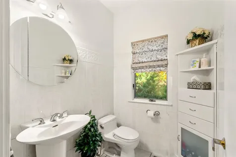 50 Page Lane Hampstead NH 03841