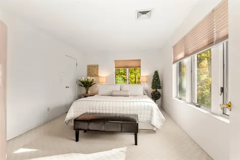 50 Page Lane Hampstead NH 03841