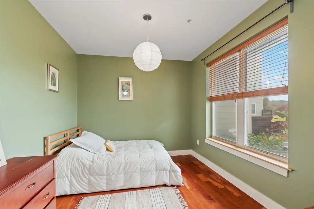 60 Winooski Falls Way Winooski VT 05404