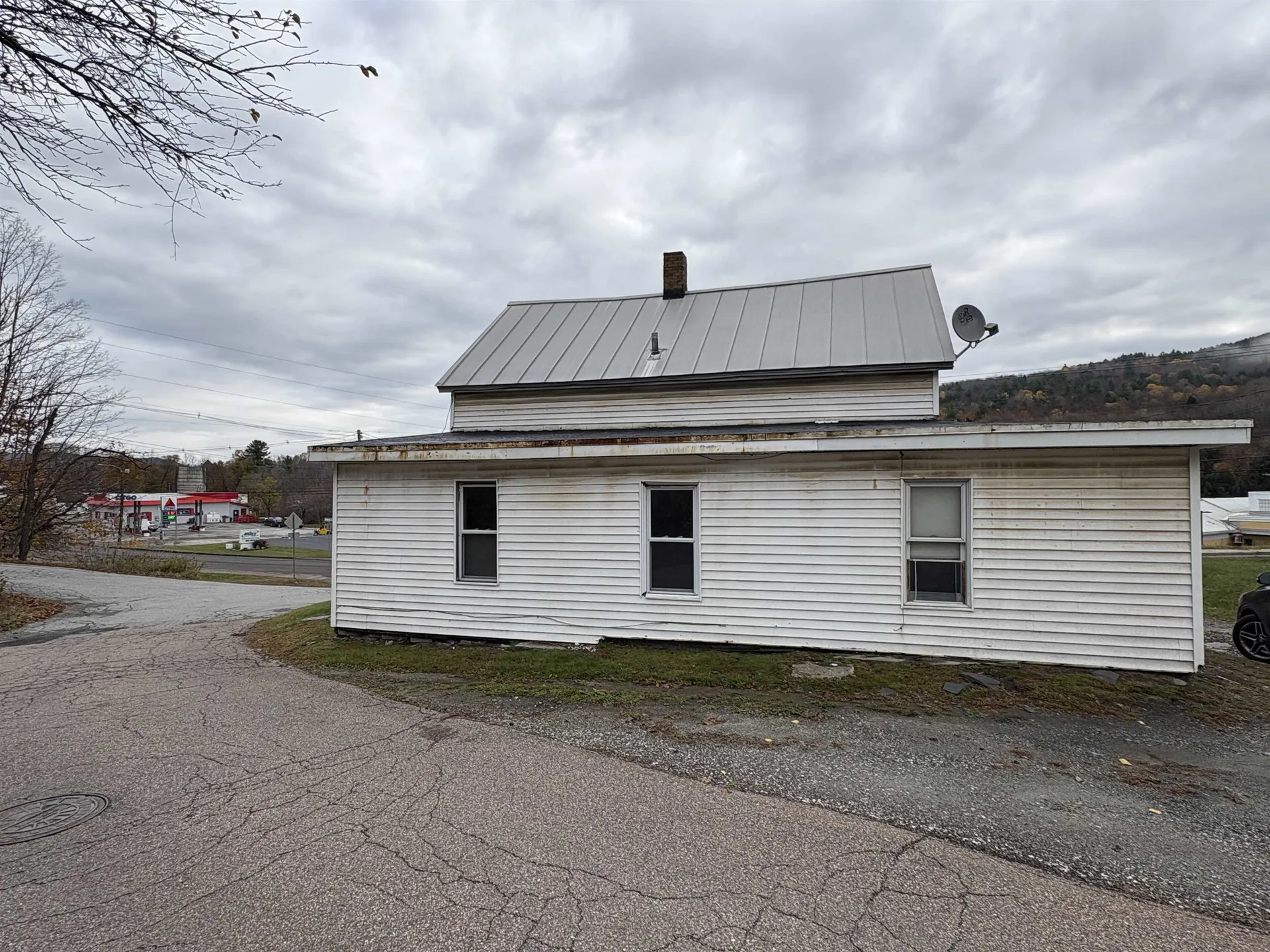 15 Cole Avenue Northfield VT 05663-6816