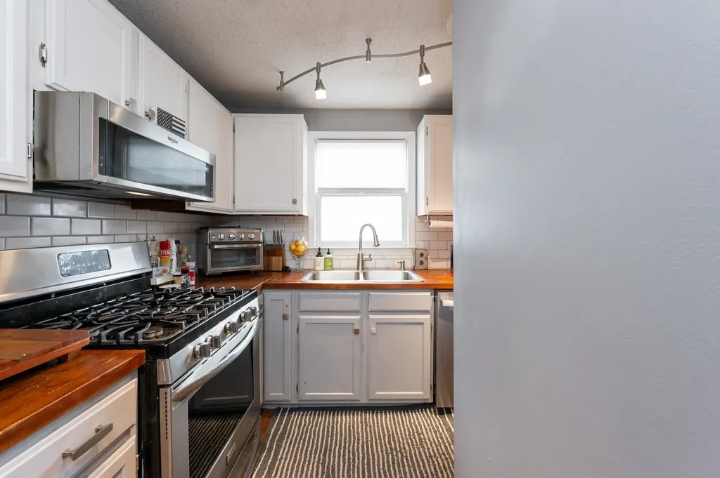 50 Edward J Roy Drive Manchester NH 03104