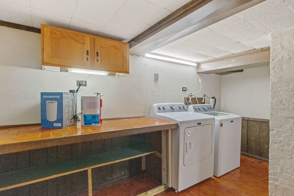 79 Putnam Street Manchester NH 03102