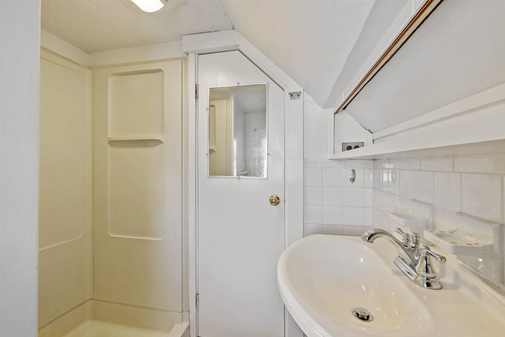 79 Putnam Street Manchester NH 03102