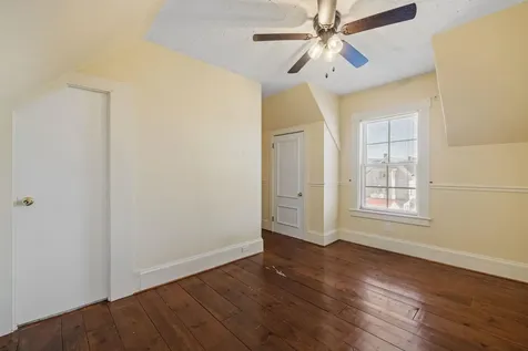 79 Putnam Street Manchester NH 03102