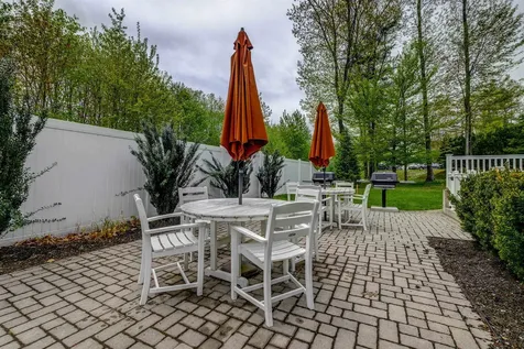 5 Sterling Hill Lane Exeter NH 03833