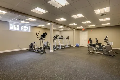 5 Sterling Hill Lane Exeter NH 03833