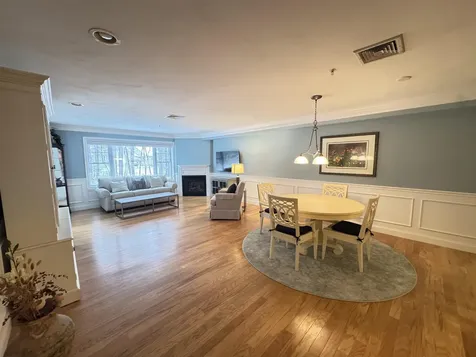 5 Sterling Hill Lane Exeter NH 03833