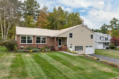 71 Annis Drive Gilford NH 03249