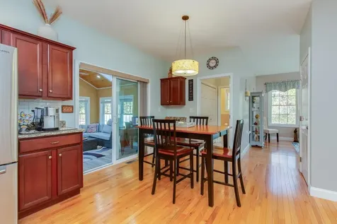 34 Frontier Drive Pelham NH 03076