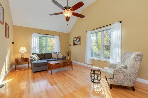 34 Frontier Drive Pelham NH 03076