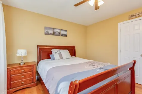 34 Frontier Drive Pelham NH 03076