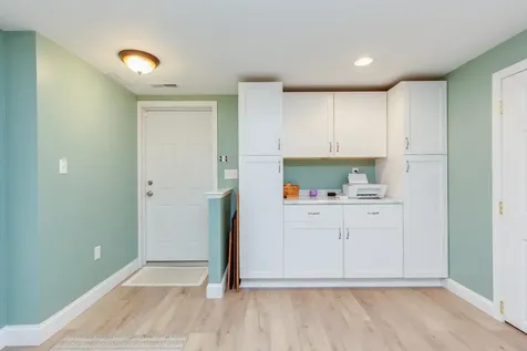 34 Frontier Drive Pelham NH 03076