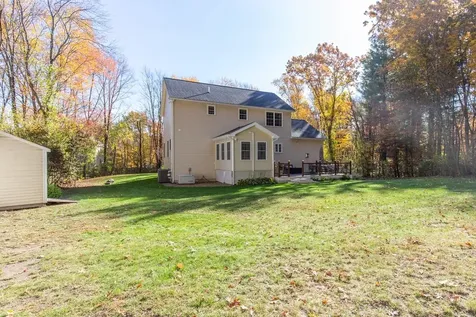 34 Frontier Drive Pelham NH 03076