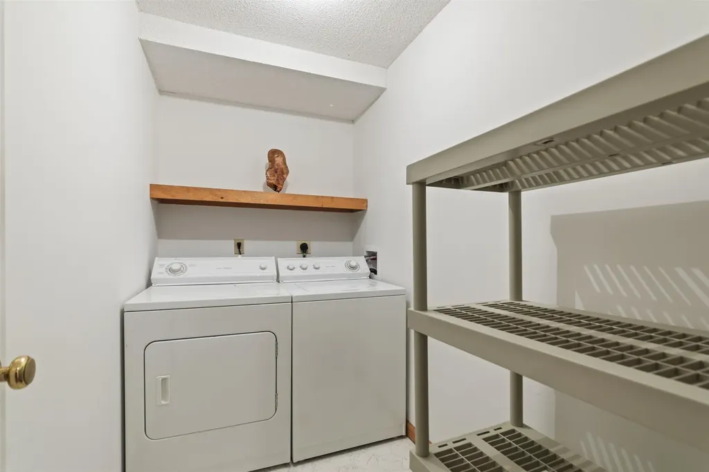 106 Silver Birch Dover VT 05356