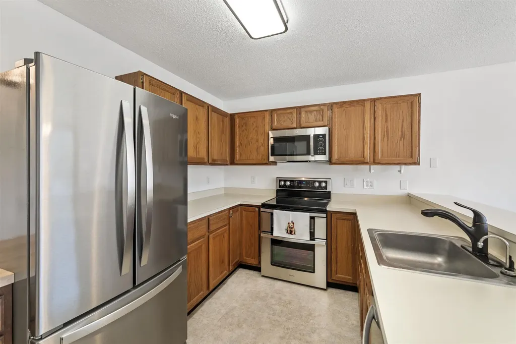 106 Silver Birch Dover VT 05356