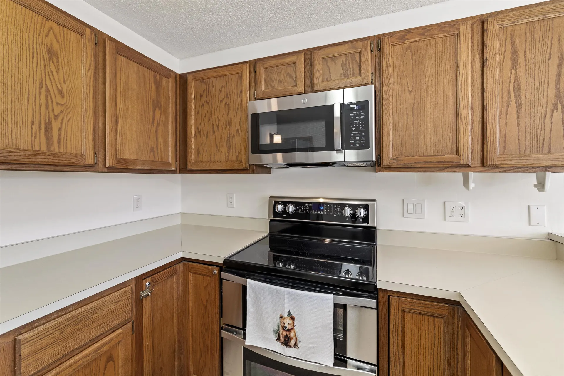 106 Silver Birch Dover VT 05356