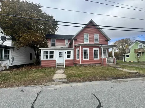 16 Rich Street Northumberland NH 03582