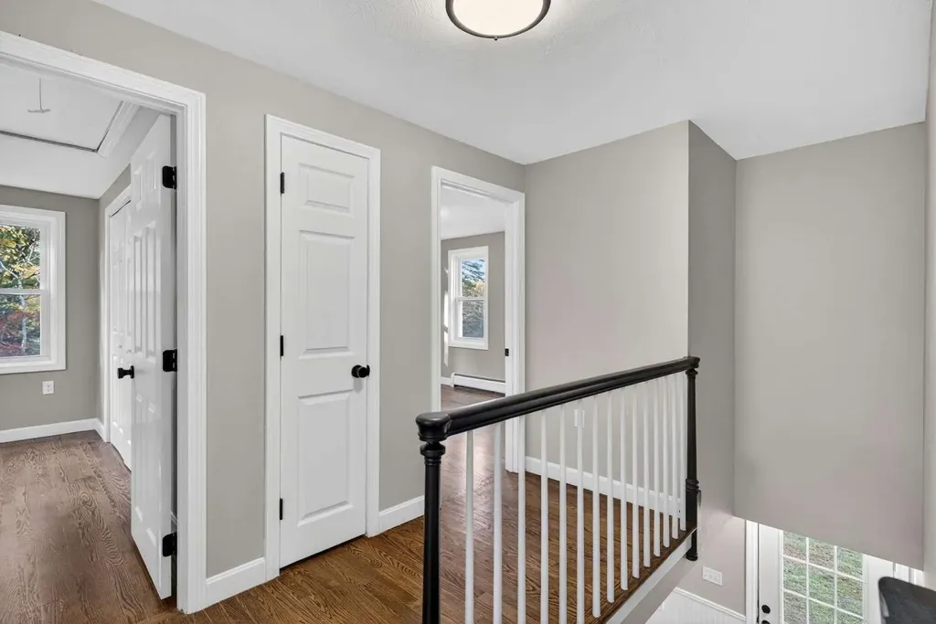 16 Little River Road Nottingham NH 03290