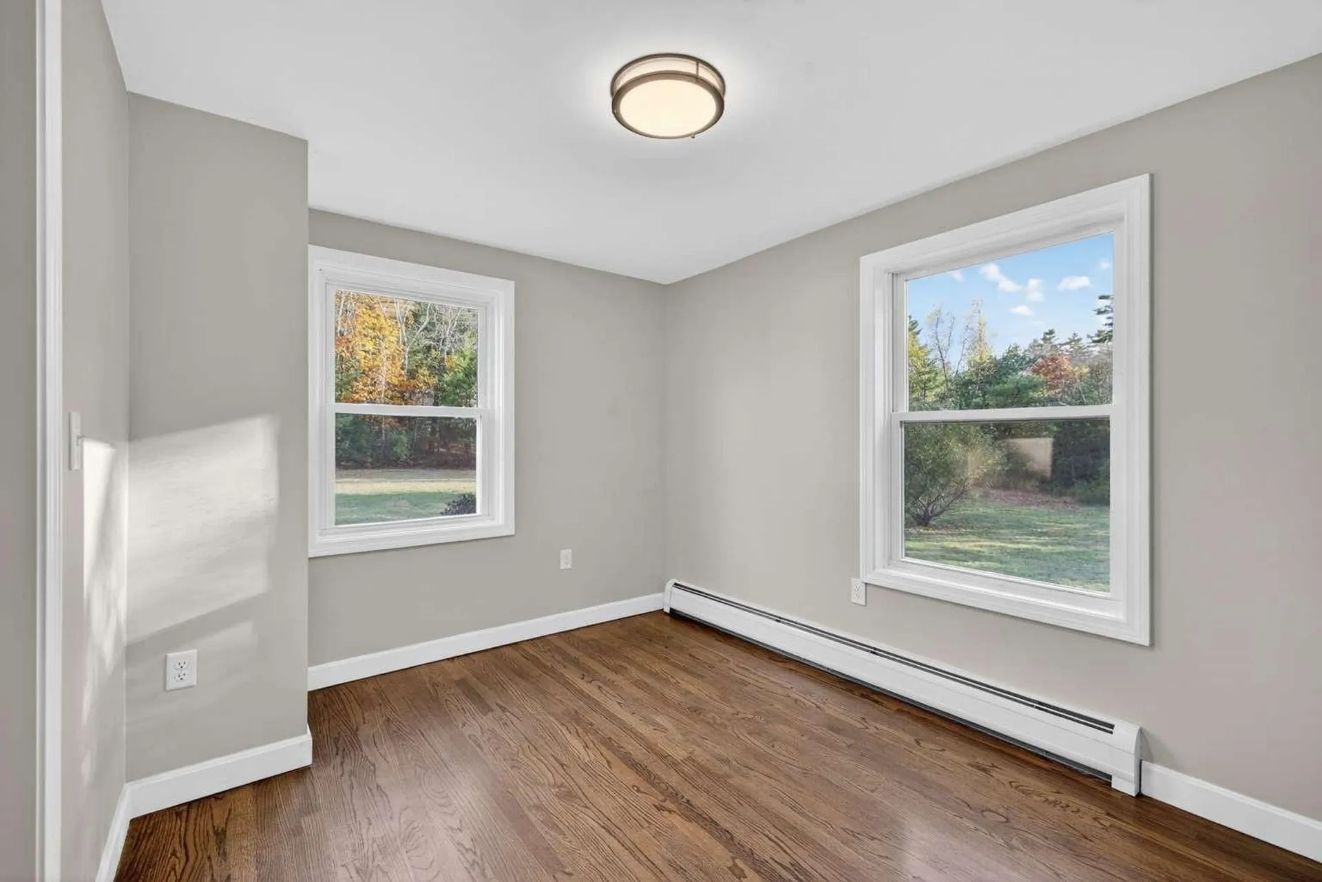 16 Little River Road Nottingham NH 03290