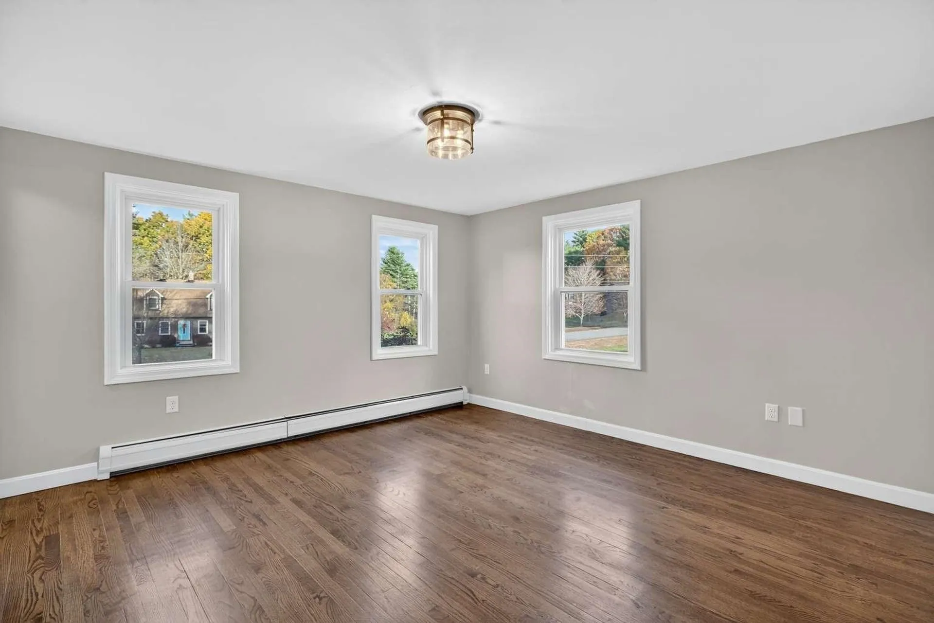 16 Little River Road Nottingham NH 03290