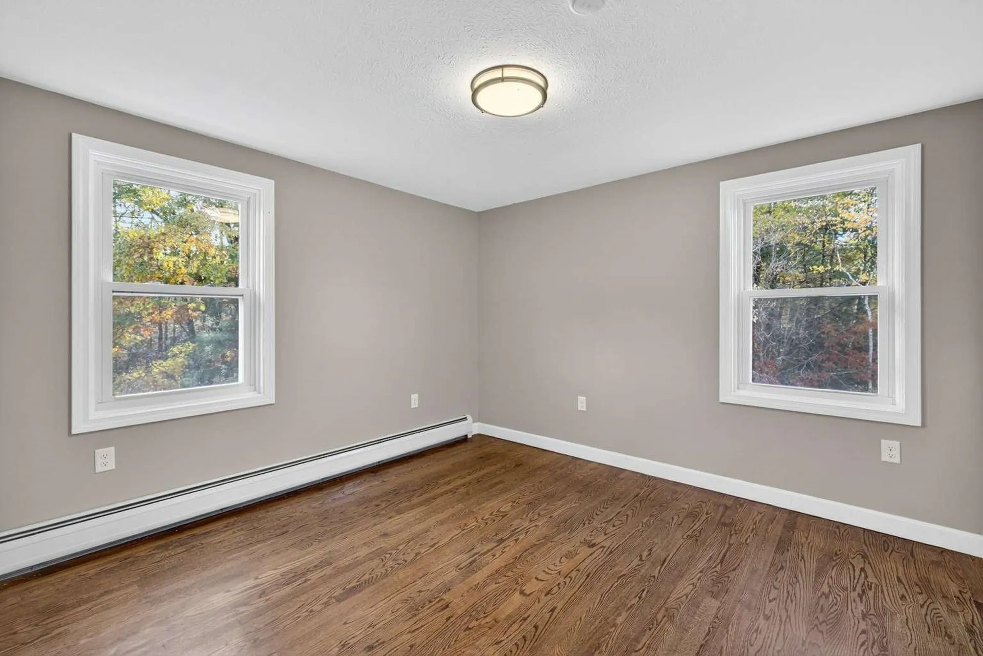 16 Little River Road Nottingham NH 03290