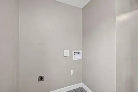 16 Little River Road Nottingham NH 03290