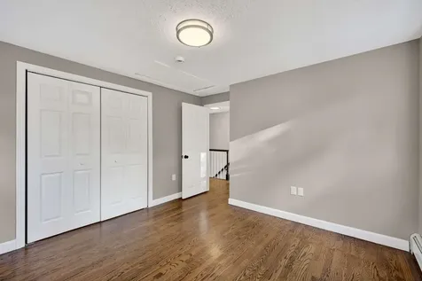 16 Little River Road Nottingham NH 03290