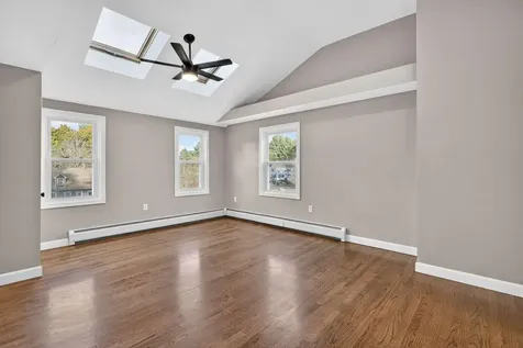 16 Little River Road Nottingham NH 03290