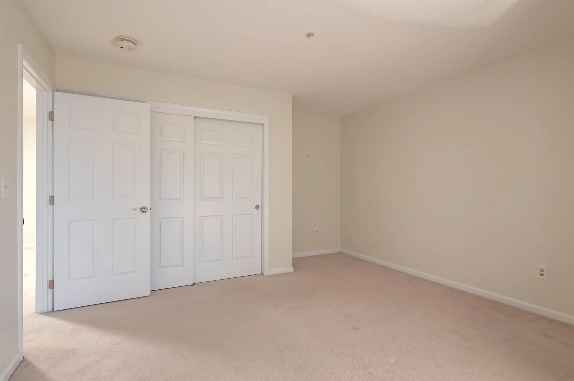 15 Lovell Street Nashua NH 03060