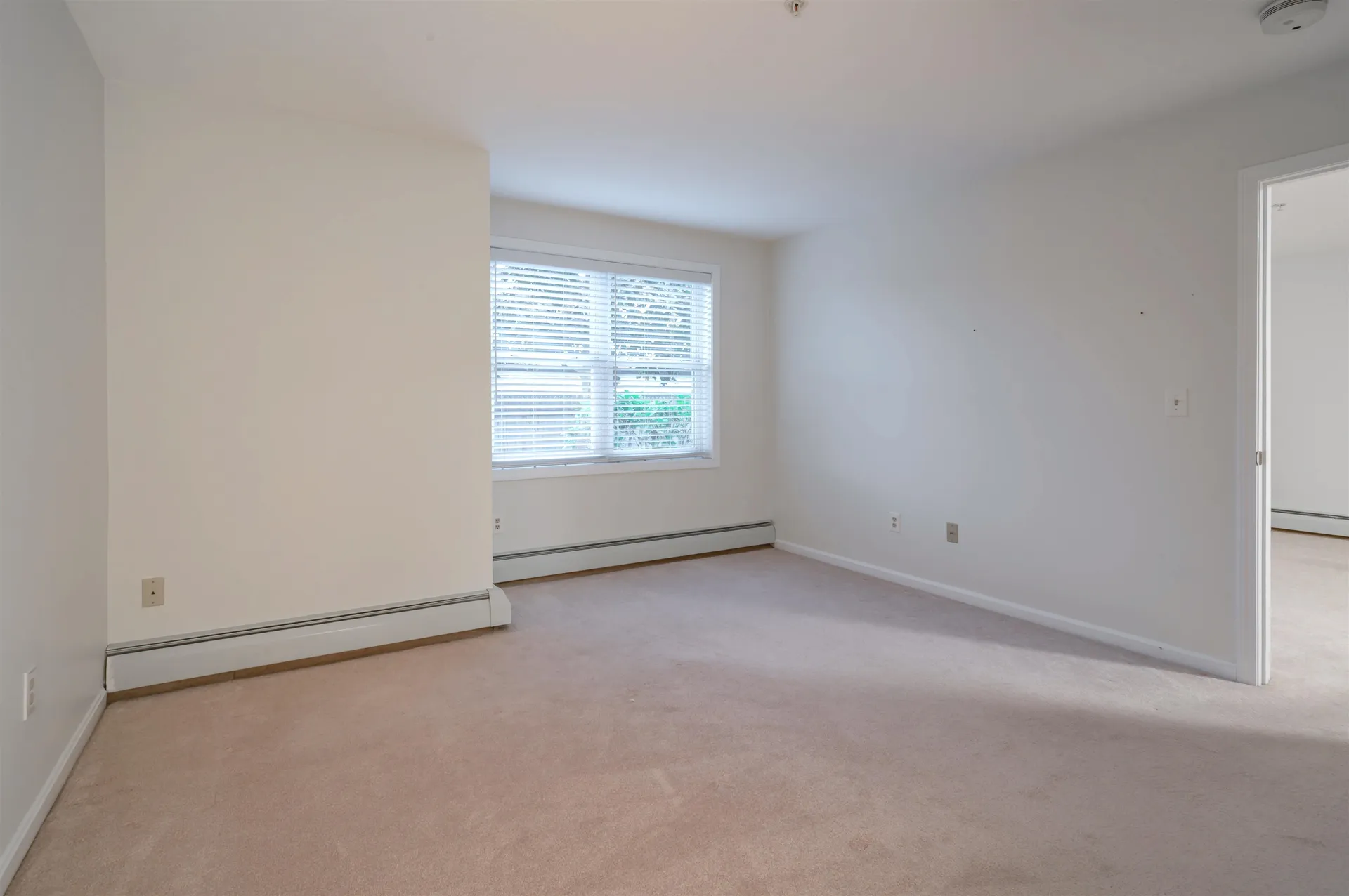 15 Lovell Street Nashua NH 03060