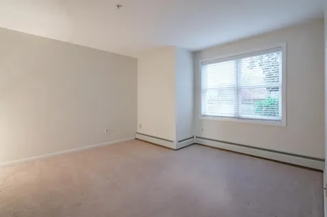 15 Lovell Street Nashua NH 03060