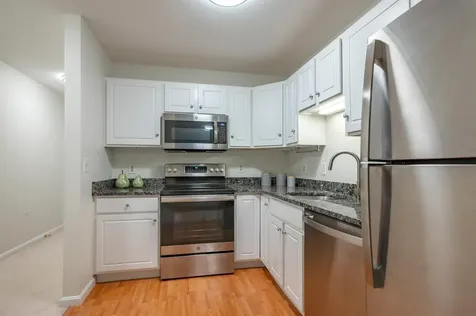 15 Lovell Street Nashua NH 03060