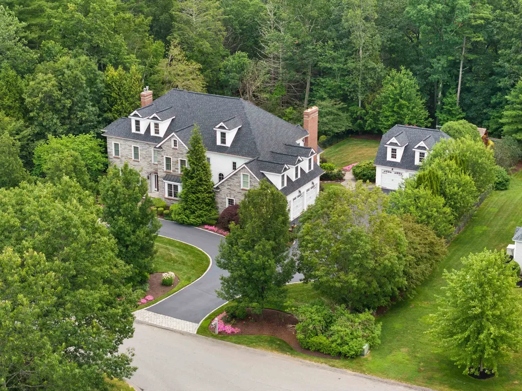 39 Overton Road Windham NH 03087
