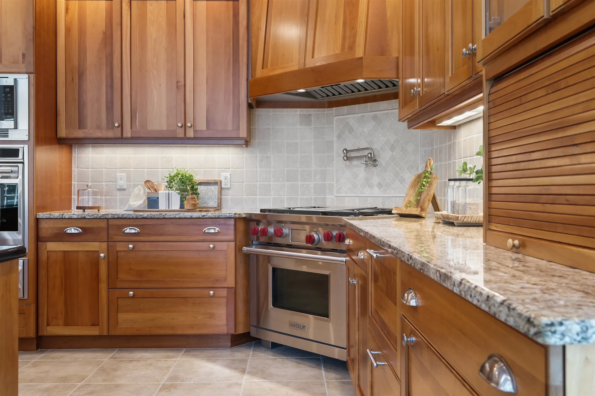 39 Overton Road Windham NH 03087